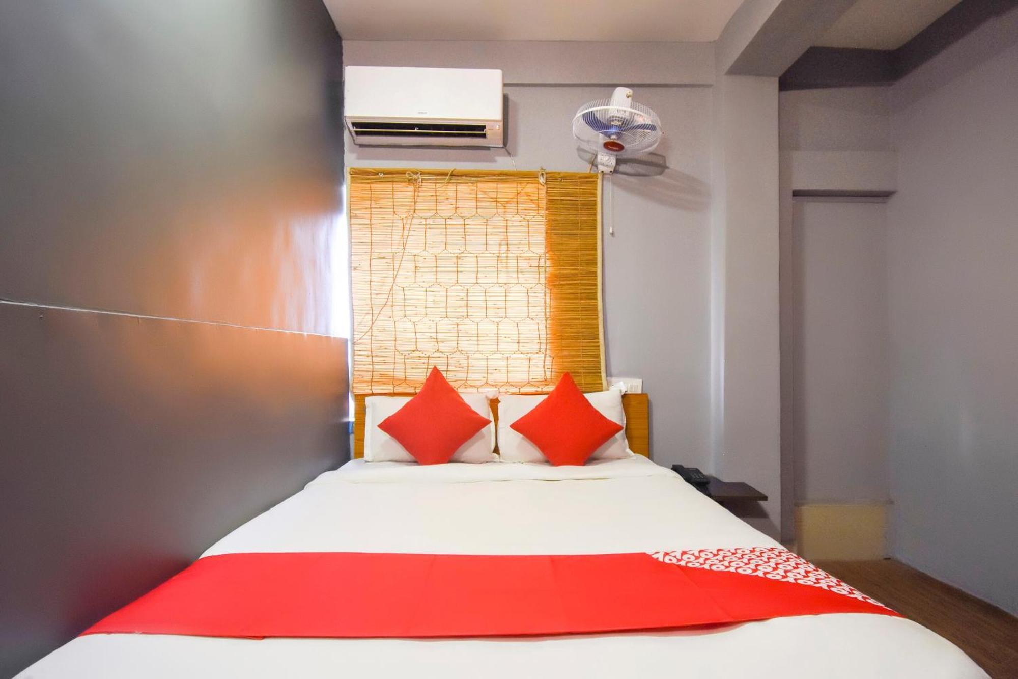 Hotel O Binayak Inn Колката Екстериор снимка